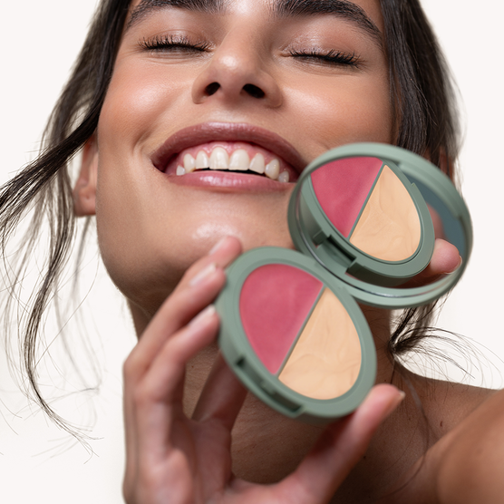 CARE       BLUSH+HIGHLIG FACE 10G